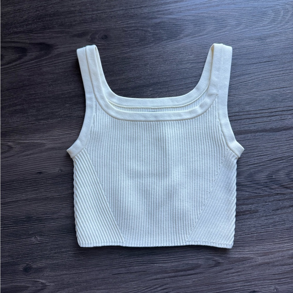 NWOT Cuts Rib Tank Cropped, crop ribbed tank top